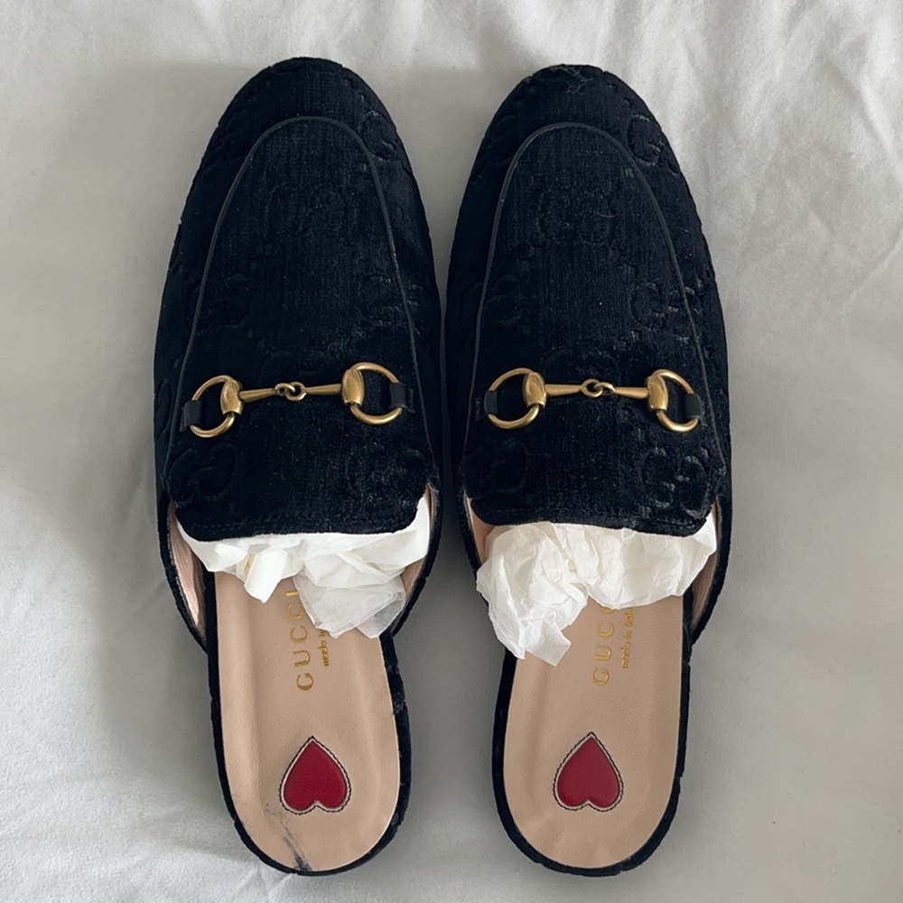 ORIGINAL GUCCI VELVET SLIDES with logo